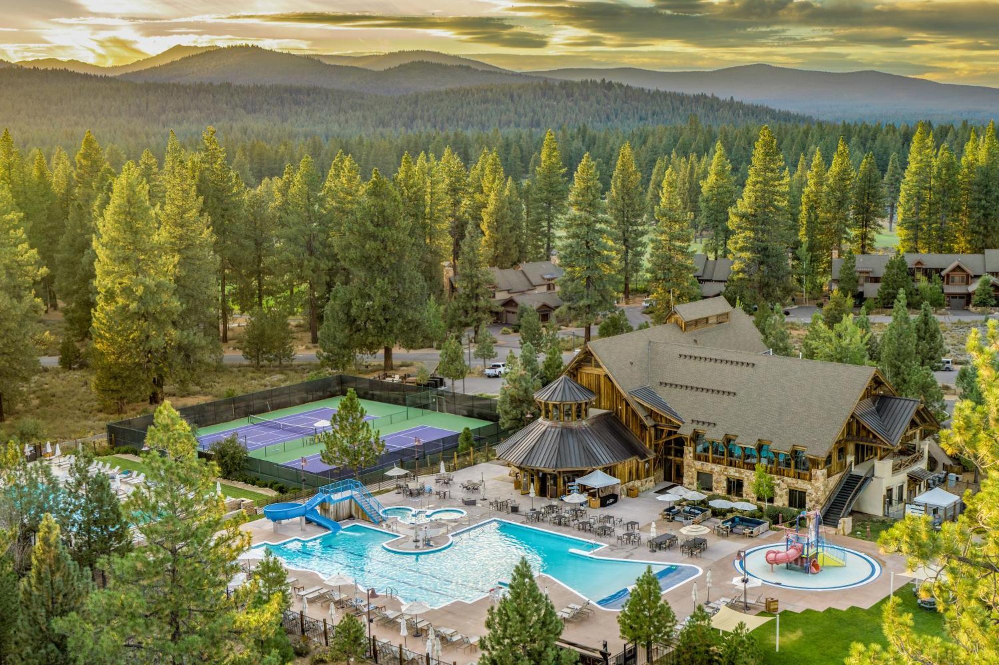 The Cottages - Golf, Pool, Play - 3-Bedroom トラッキー エクステリア 写真